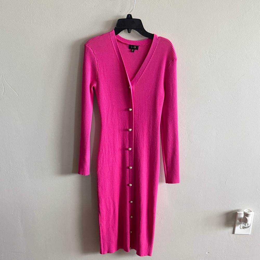 Elegant Pink Button-Down Dress